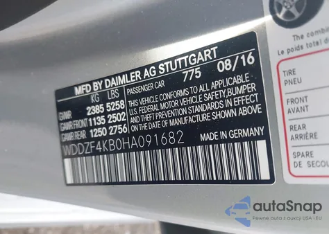 2017 Mercedes-Benz E 300 4Matic z USA, uszkodzony, nr VIN WDDZF4KB0HA091682